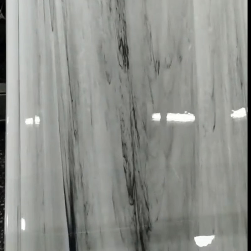 تصميمات HDPE جديدة لألواح التزلج على الأمواج الناعمة