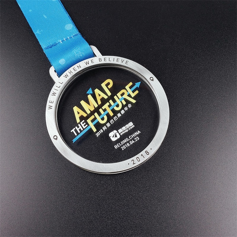 ميداليات مخصصة للمعادن ثلاثية الأبعاد للأحداث الرياضية مع قلادة الشريط الذهب الفضي الفضي البرونز الماراثون الجري Running World