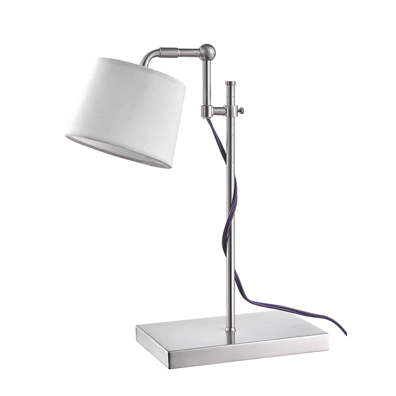 مصباح مهام قابل للتعديل في محطة العمل في غرف الضيوف