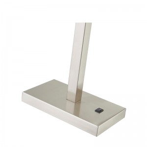 مصباح مكتب جناح الضيافة في غرفة الضيوف