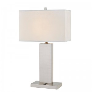 مصباح طاولة جناح الضيافة في غرفة الضيوف