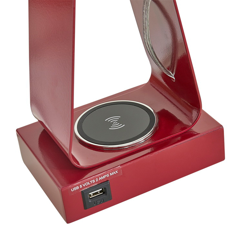 مصباح مكتبي صغير مع الانتهاء من اللون الأحمر ، ومنفذ شحن USB ، ومحطة شحن لاسلكية ومحول على/off Rocker في غرفة الضيوف