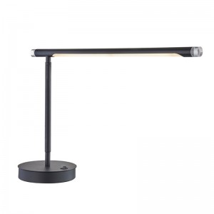 مصباح مكتب LED قابل للتعديل مع ماريوت مع الانتهاء من الأسود غير اللامع و AN/off Rocker Switch في Hotel Guestroom