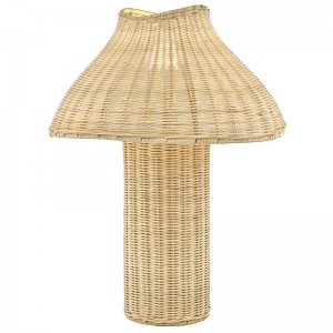 Treehouse Hotel Rattan Table Lamp مع جسم راتان طبيعي في غرفة ضيوف الفندق