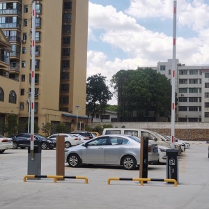 حاجز بوابة T8