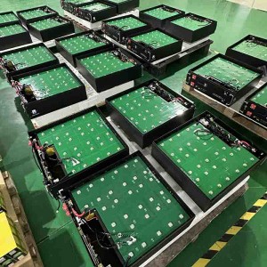 تخزين الطاقة 51.2V 100AH ​​200AH WALL&RACK 2 في 1 بطارية ليثيوم شمسية مثبتة LIFEPO4 مع شاشة LED SMART&تطبيق الجوال