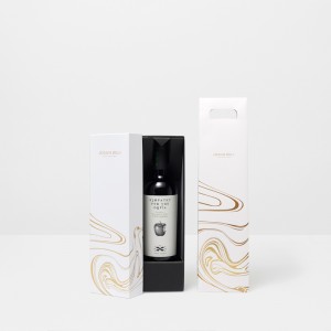 صندوق الهدايا الذهبي الحد الأدنى