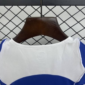 أطفال البرازيل 2004 بعيد الحجم: 16-28