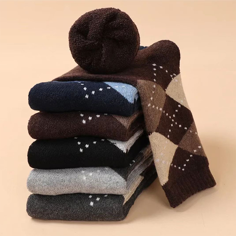 1676945259.jpg wholesale  thick cozy wool men socks unisex crew winter socks.jpg